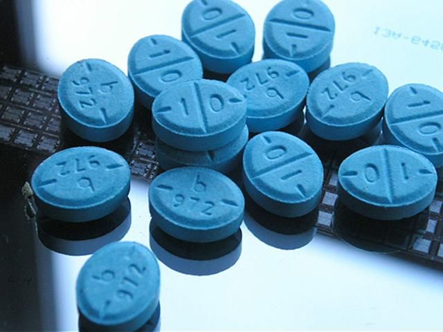 Учитель фізкультури масово підсаджував дітей на амфетамін Учитель фізкультури масово підсаджував дітей на амфетамін