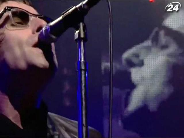 Соучредитель группы Oasis празднует юбилей Соучредитель группы Oasis празднует юбилей