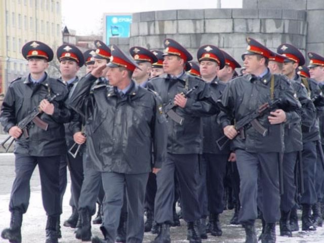 Порядок на виборах забезпечуватимуть понад 65 тисяч міліціонерів Порядок на виборах забезпечуватимуть понад 65 тисяч міліціонерів