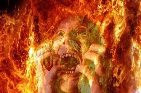 Почти половина россиян верит в существование ада