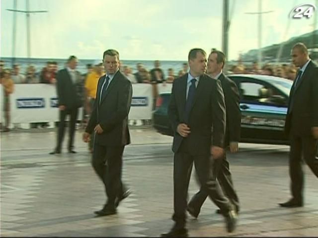 В Крыму выбирают лучшего телохранителя В Крыму выбирают лучшего телохранителя