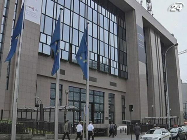 Der Spiegel: Фонд ESM збільшать учетверо Der Spiegel: Фонд ESM збільшать учетверо