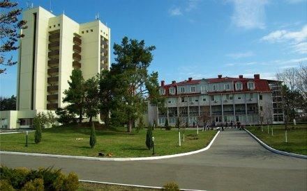 Азаров обещал отремонтировать олимпийскую базу за полмиллиарда, а потратят лишь 8 миллионов Азаров обещал отремонтировать олимпийскую базу за полмиллиарда, а потратят лишь 8 миллионов