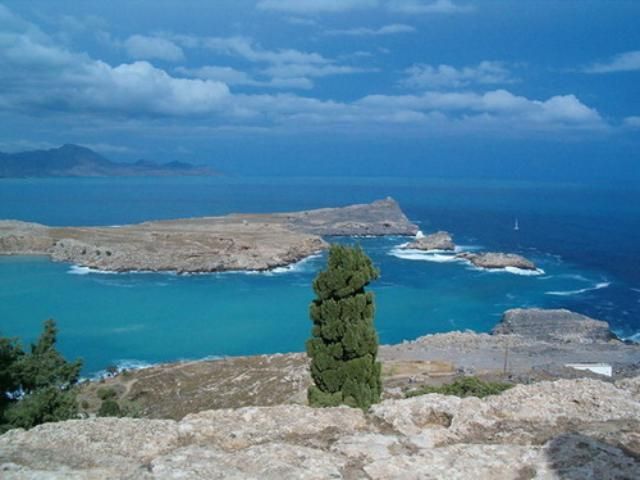 Из-за кризиса Греция вынуждена сдавать в аренду 40 островов