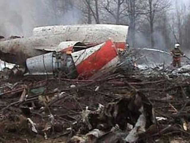 Польша: Прокуратура выявила замену тел жертв Смоленской катастрофы