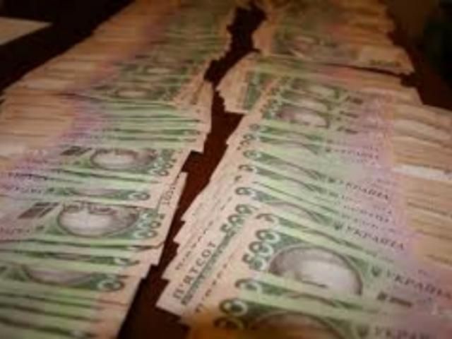 Щодня митниця перераховує до бюджету півмільярда гривень Щодня митниця перераховує до бюджету півмільярда гривень