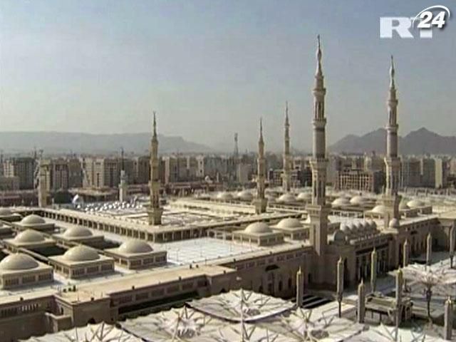 Самую большую мечеть в Медине расширят втрое