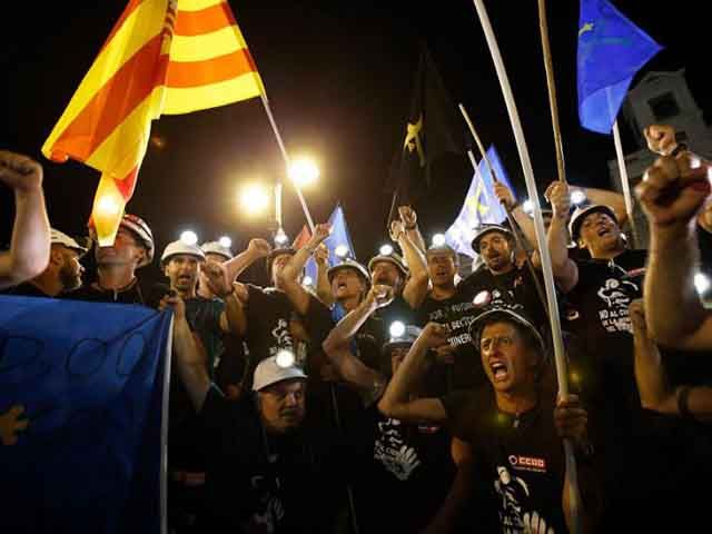 После акции протеста в Испании 28 человек задержали, 64 травмированы После акции протеста в Испании 28 человек задержали, 64 травмированы