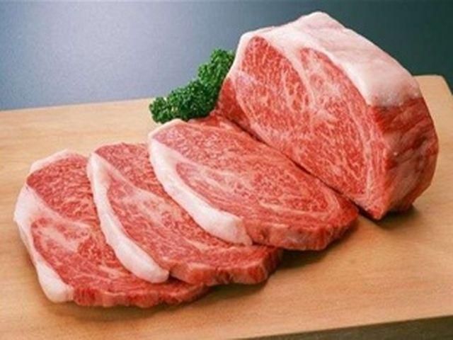 Росія обмежує ввезення українського м'яса і молока Росія обмежує ввезення українського м'яса і молока