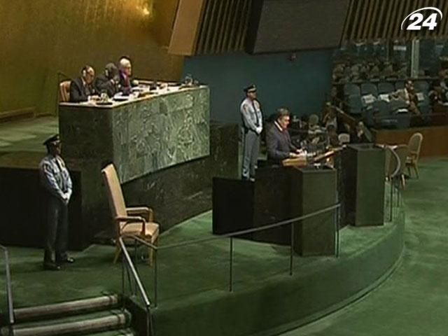 Янукович: Україна врахує європейський досвід в роботі над Конституцією Янукович: Україна врахує європейський досвід в роботі над Конституцією