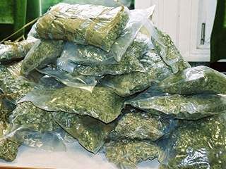 На Полтавщині хлопець зберігав вдома чотири кілограми наркотиків
