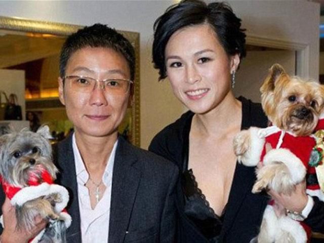 Мільярдер дасть 65 мільйонів тому, хто підкорить серце його доньки-лесбіянки Мільярдер дасть 65 мільйонів тому, хто підкорить серце його доньки-лесбіянки