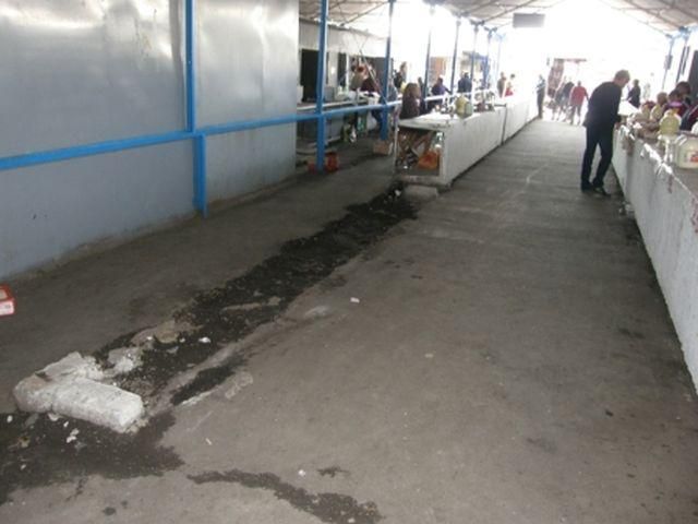 На Луганщині "регіонал" пообіцяв журналістці "відірвати голову" (Відео) На Луганщині "регіонал" пообіцяв журналістці "відірвати голову" (Відео)