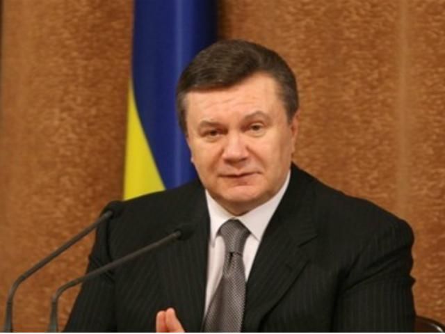 Янукович поздравил президента Нигерии с национальным праздником