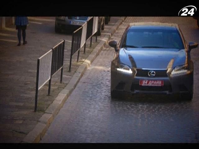 Lexus GS: тест-драйв - 2 октября 2012 - Телеканал новин 24 Lexus GS: тест-драйв - 2 октября 2012 - Телеканал новин 24