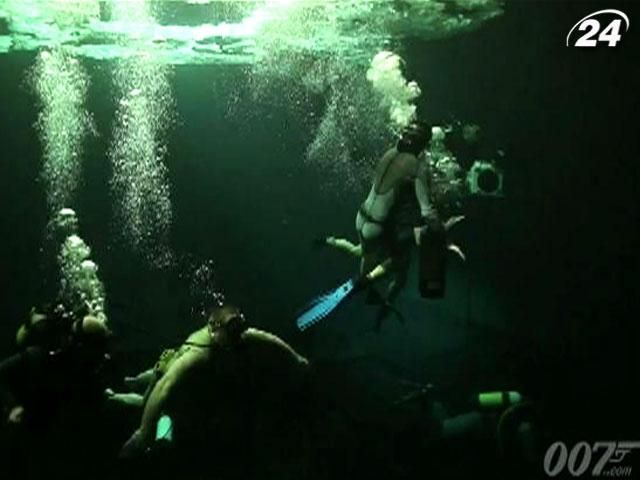 Знімальна група Бондіани опублікувала щоденник підводних зйомок