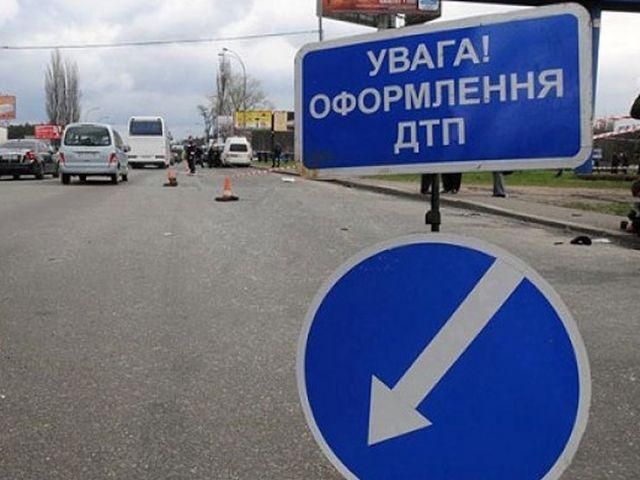 ДТП у Києві: Особу загиблого водія Infiniti досі не встановили