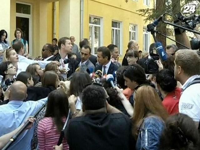 У Тбілісі прихильники опозиції вже святкують перемогу на виборах