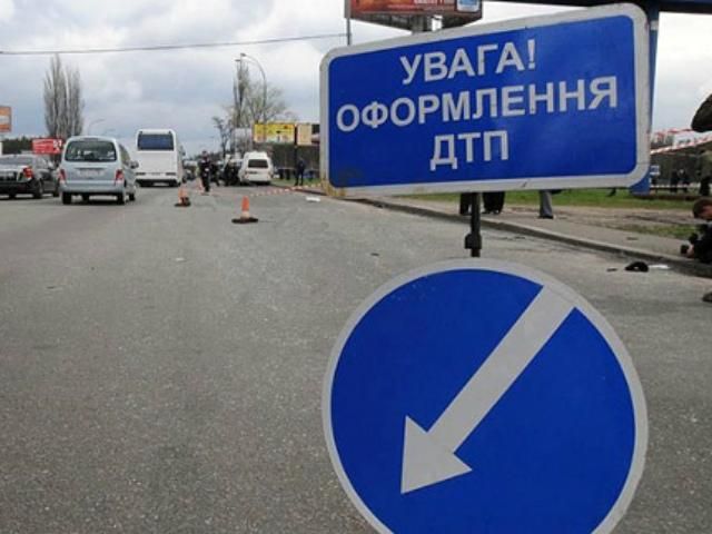 Патрульный автомобиль ГАИ из правительственного кортежа спровоцировал ДТП (Видео) Патрульный автомобиль ГАИ из правительственного кортежа спровоцировал ДТП (Видео)
