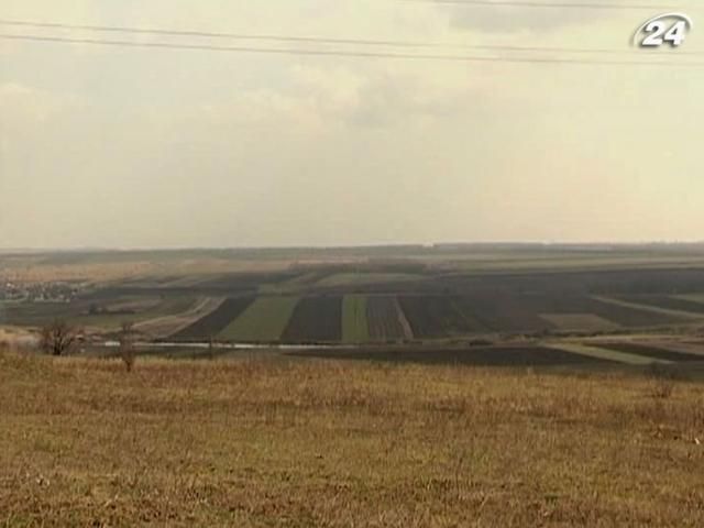 Депутати не продовжили мораторій на продаж землі до 2014 року Депутати не продовжили мораторій на продаж землі до 2014 року