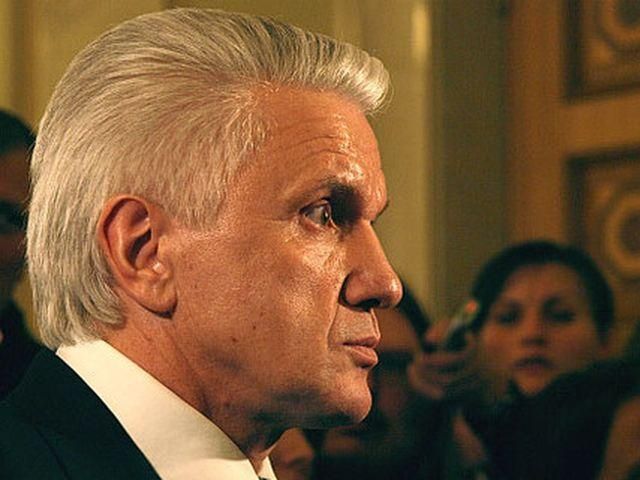 Литвин сподівається на відмирання партій-"метеликів" з яскравими вождями Литвин сподівається на відмирання партій-"метеликів" з яскравими вождями