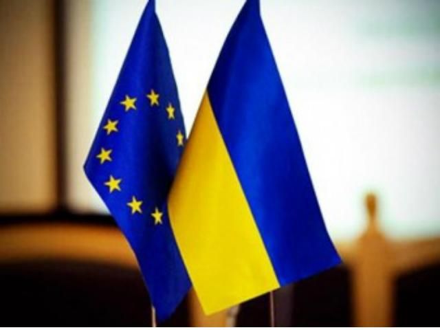 У ЄС розслідують порушення щодо видачі віз українцям