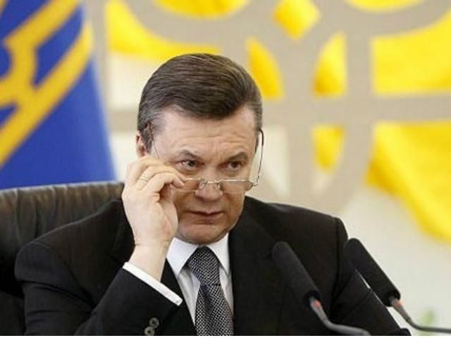 Янукович: Скоро армия перейдет на контрактную основу