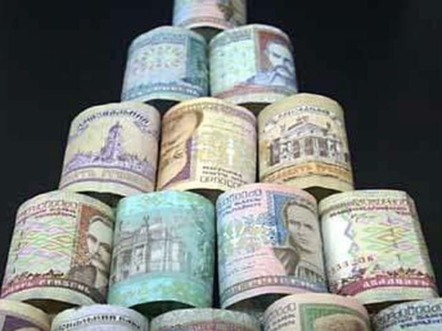 НБУ: В Україну "припливли" мільярди доларів, інфляція нульова НБУ: В Україну "припливли" мільярди доларів, інфляція нульова