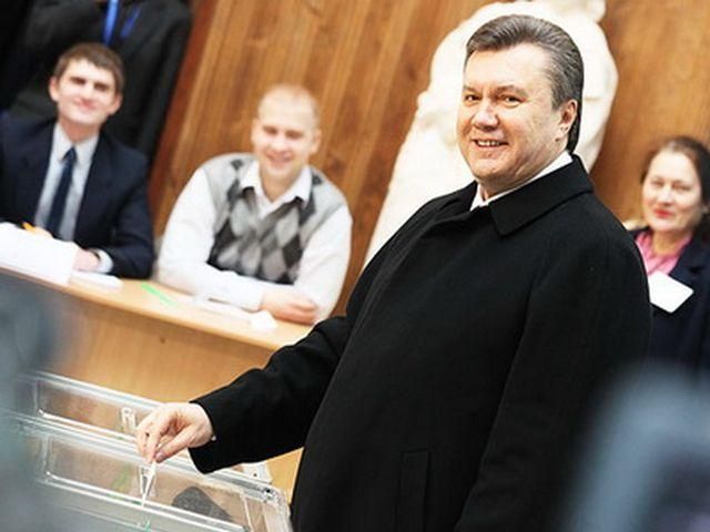 Янукович планирует массовое сокращение работников МВД и СБУ