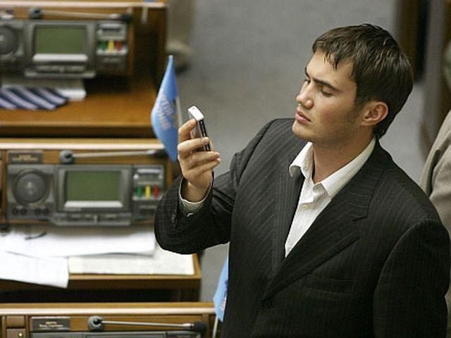 Янукович-молодший каже, що проти нього, ймовірно, готують провокації Янукович-молодший каже, що проти нього, ймовірно, готують провокації