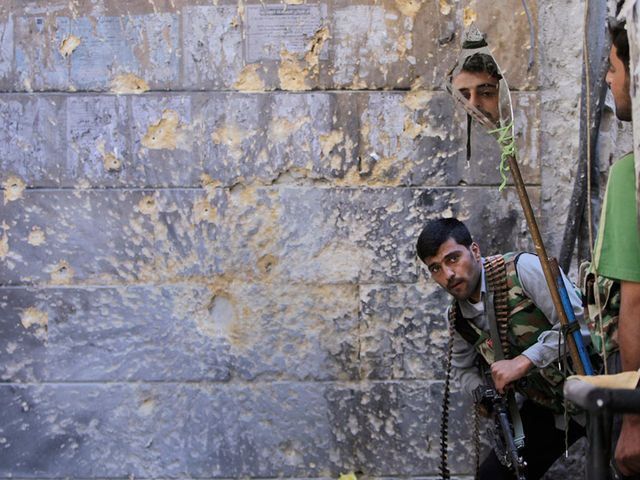 В Сирии - война (ФОТО) В Сирии - война (ФОТО)