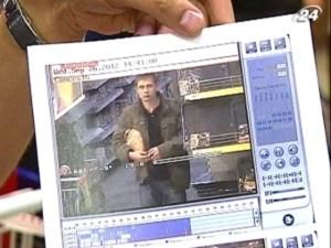 ЗМІ: Жінка з Кам'янка-Бузька бачила "караванського стрілка" зовсім недавно на вулицях міста ЗМІ: Жінка з Кам'янка-Бузька бачила "караванського стрілка" зовсім недавно на вулицях міста