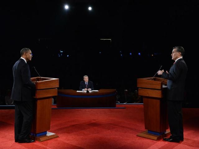 За президентськими дебатами стежила уся Америка (Фото)