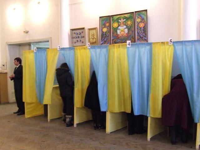 От участия в выборах отказались еще 12 кандидатов