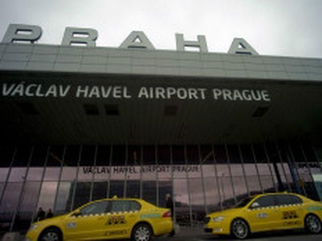 Главный аэропорт Праги назвали в честь Вацлава Гавела
