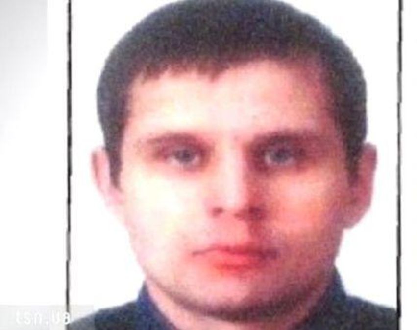 Родственники Мазурка, подозреваемого в "караванивськом" убийстве,  не выходят из дома