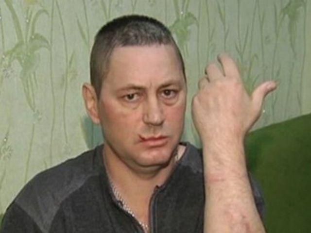 Міліція: Інваліда під час обшуку квартири родичів Мазурка не били Міліція: Інваліда під час обшуку квартири родичів Мазурка не били