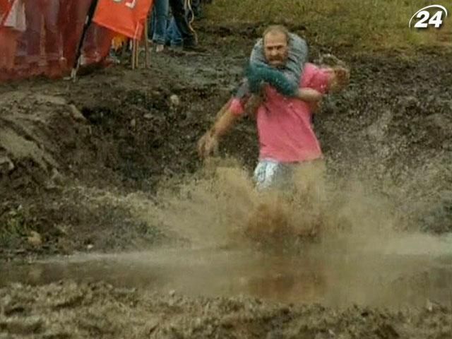 В США прошли соревнования по ношению жен В США прошли соревнования по ношению жен