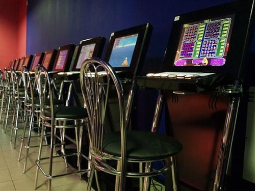 Власник інтернет-кафе вистрелив у відвідувача заради самозахисту Власник інтернет-кафе вистрелив у відвідувача заради самозахисту