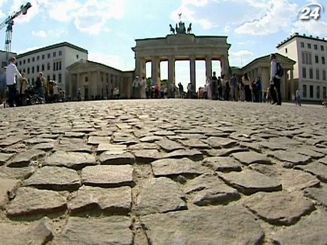 Профицит торгового баланса Германии составил 18,3 миллиардов евро Профицит торгового баланса Германии составил 18,3 миллиардов евро