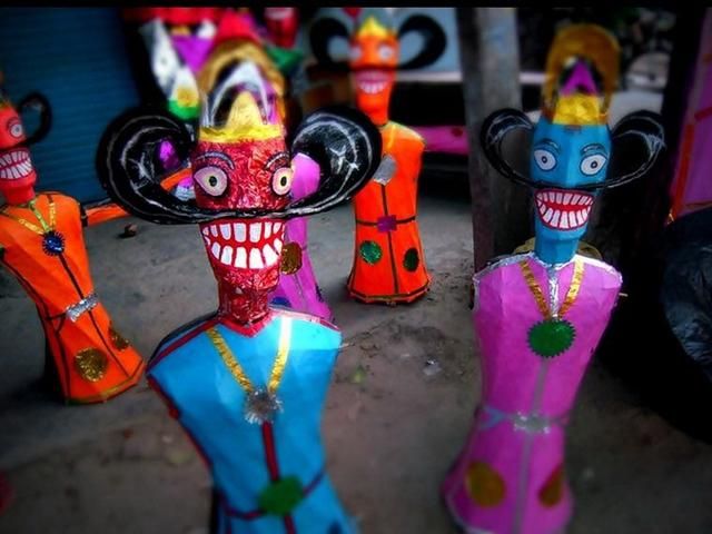 В октябре индусы отмечают Праздник девяти ночей (Фото) В октябре индусы отмечают Праздник девяти ночей (Фото)