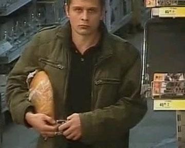 Родичі загиблих у "Каравані" охоронців не хочуть судити невинного Родичі загиблих у "Каравані" охоронців не хочуть судити невинного