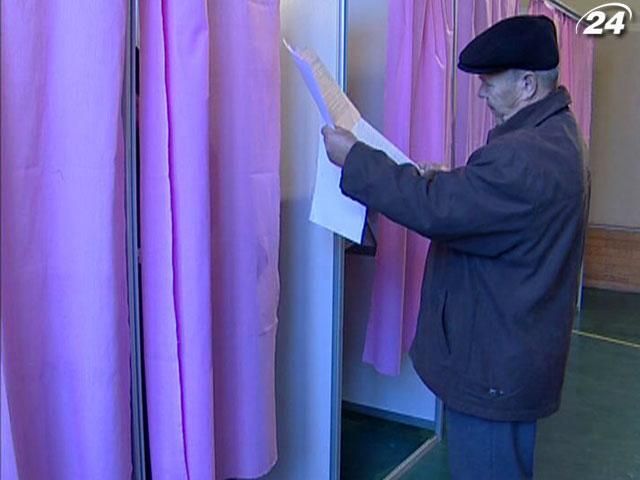 Третина виборців не знає, скільки бюлетнів отримає на виборах Третина виборців не знає, скільки бюлетнів отримає на виборах