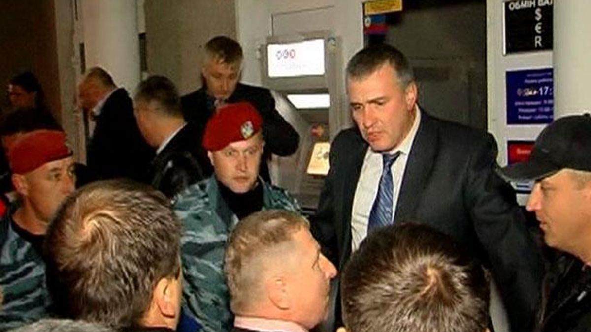 Директора департаменту архітектури впіймали на хабарі $30 тисяч Директора департаменту архітектури впіймали на хабарі $30 тисяч