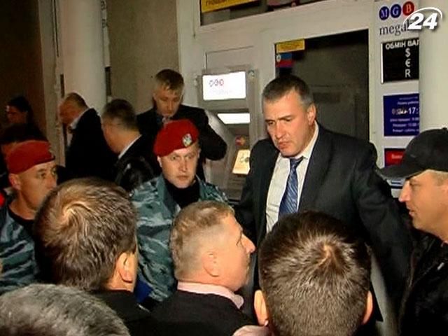 Директора департамента архитектуры поймали на взятке $30 тысяч Директора департамента архитектуры поймали на взятке $30 тысяч