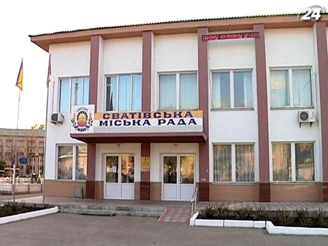 Міліція має дві версії вбивства депутата на Луганщині Міліція має дві версії вбивства депутата на Луганщині