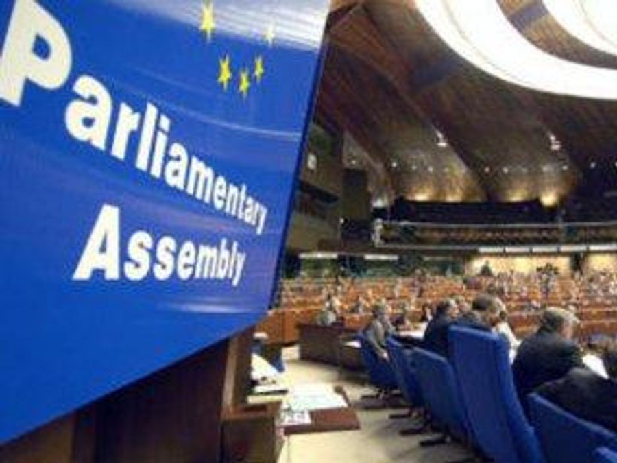 На вибори в Україні приїде 41 особа від ПАРЄ