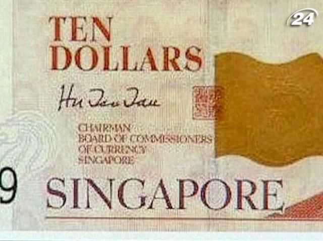 НБУ пополнит резервы сингапурским долларом