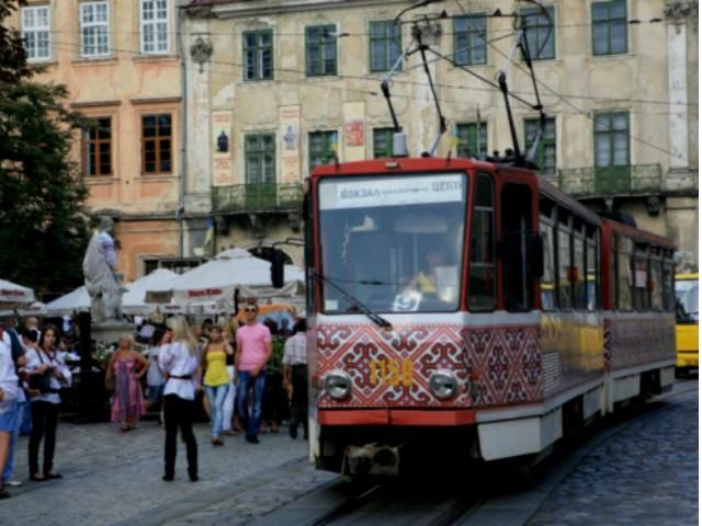 Во Львове будет курсировать повстанческий трамвай