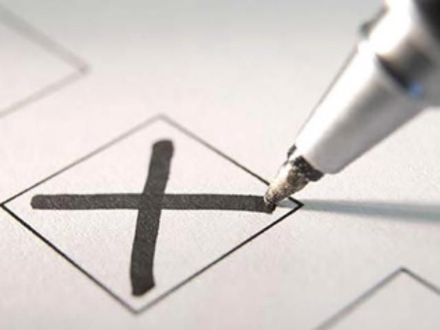 Опитування: До нового парламенту пройде п’ять партій 